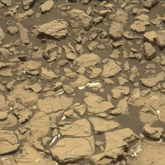 Sol 1678: Mast Camera (Mastcam)