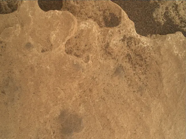 Sol 1679: Mars Hand Lens Imager (MAHLI)
