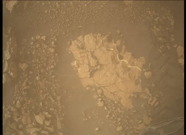 Sol 1679: Mars Descent Imager (MARDI)