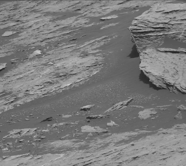 Sol 1680: Mast Camera (Mastcam)