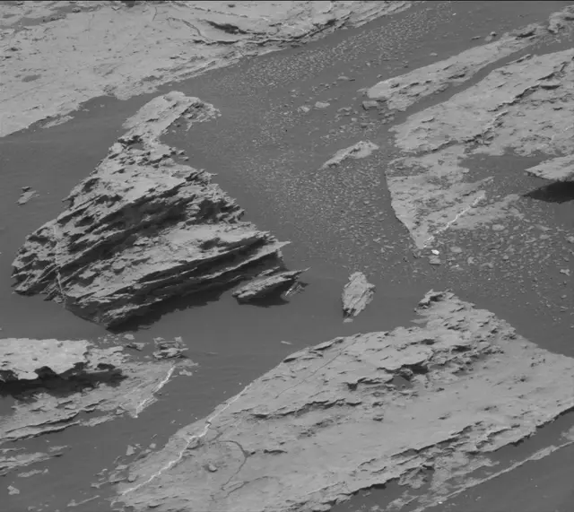 Sol 1680: Mast Camera (Mastcam)