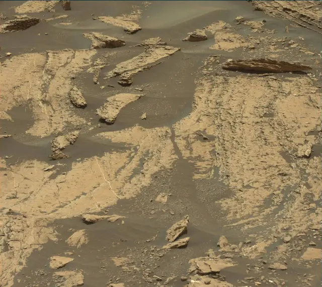 Sol 1681: Mast Camera (Mastcam)