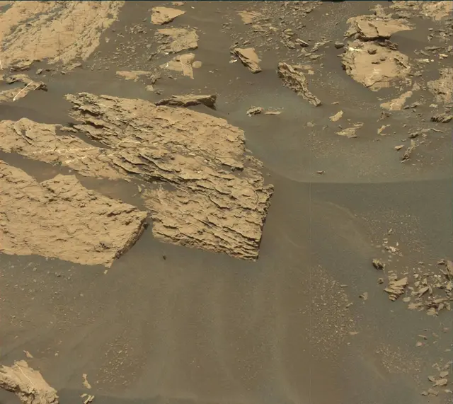 Sol 1681: Mast Camera (Mastcam)
