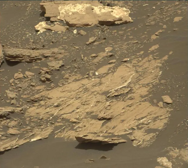 Sol 1681: Mast Camera (Mastcam)