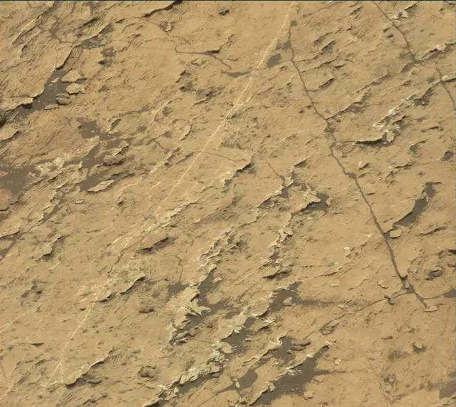 Sol 1681: Mast Camera (Mastcam)