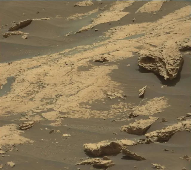 Sol 1681: Mast Camera (Mastcam)