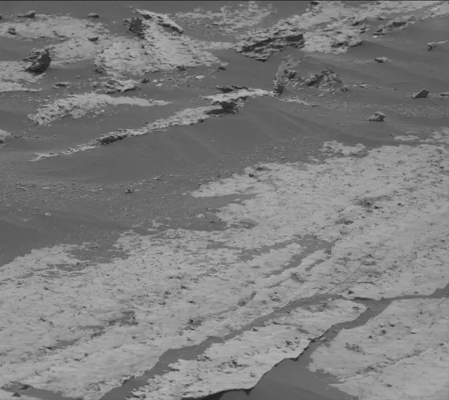 Sol 1681: Mast Camera (Mastcam)