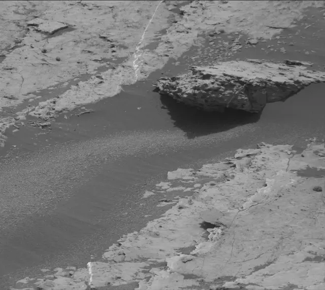 Sol 1681: Mast Camera (Mastcam)