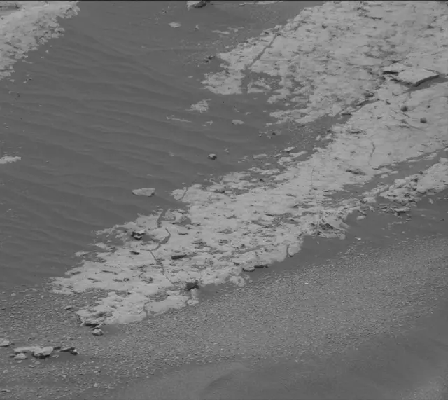 Sol 1681: Mast Camera (Mastcam)