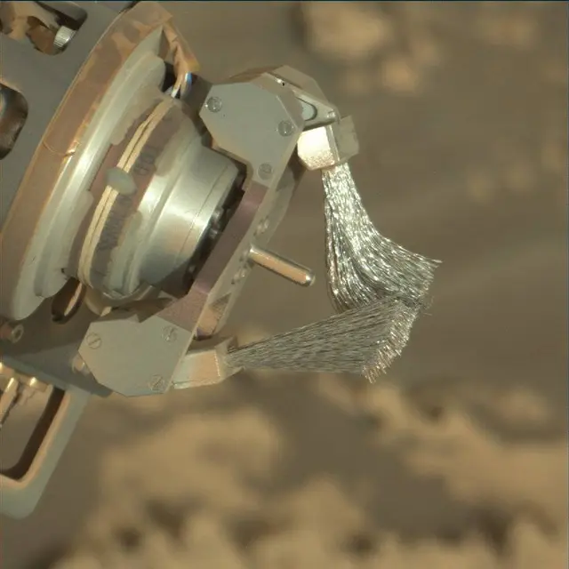 Sol 1681: Mast Camera (Mastcam)