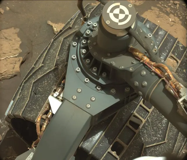 Sol 1682: Mast Camera (Mastcam)