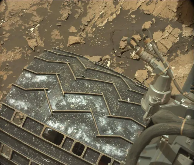 Sol 1682: Mast Camera (Mastcam)