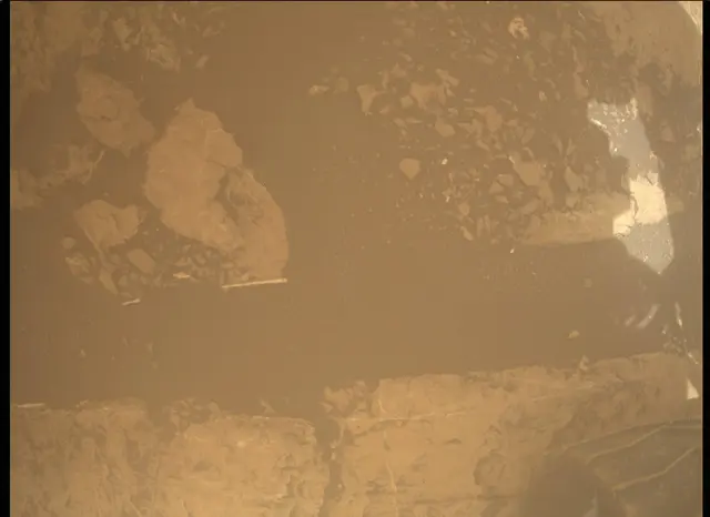 Sol 1682: Mars Descent Imager (MARDI)