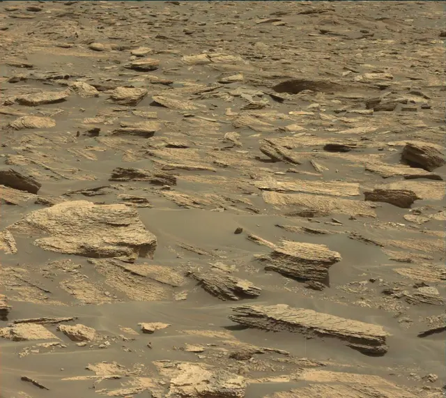Sol 1683: Mast Camera (Mastcam)
