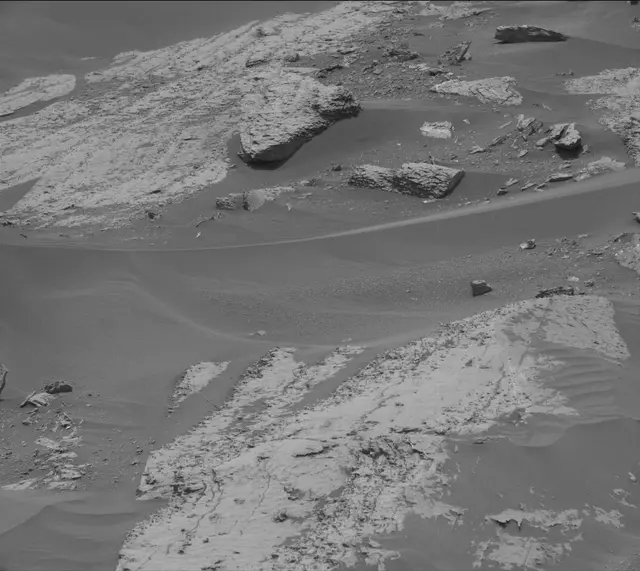 Sol 1684: Mast Camera (Mastcam)