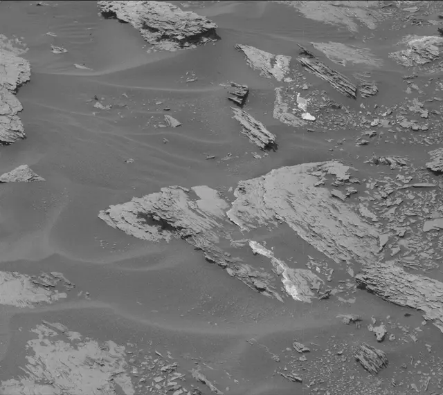 Sol 1684: Mast Camera (Mastcam)