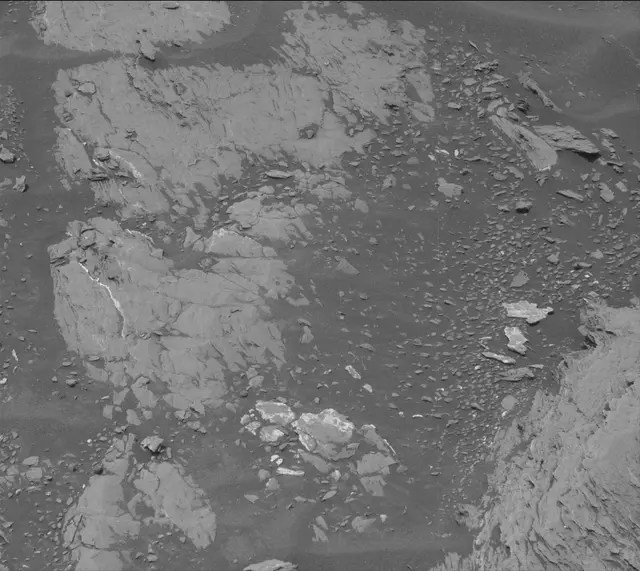 Sol 1684: Mast Camera (Mastcam)