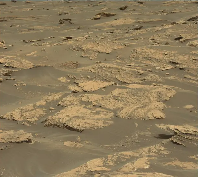 Sol 1684: Mast Camera (Mastcam)