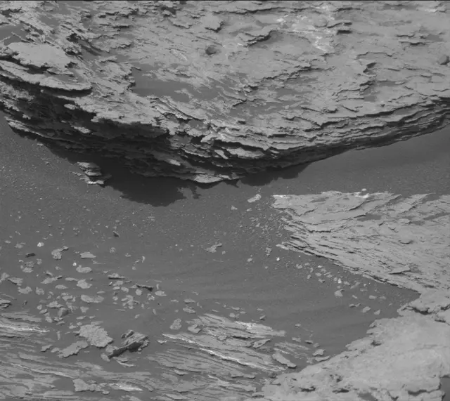 Sol 1684: Mast Camera (Mastcam)