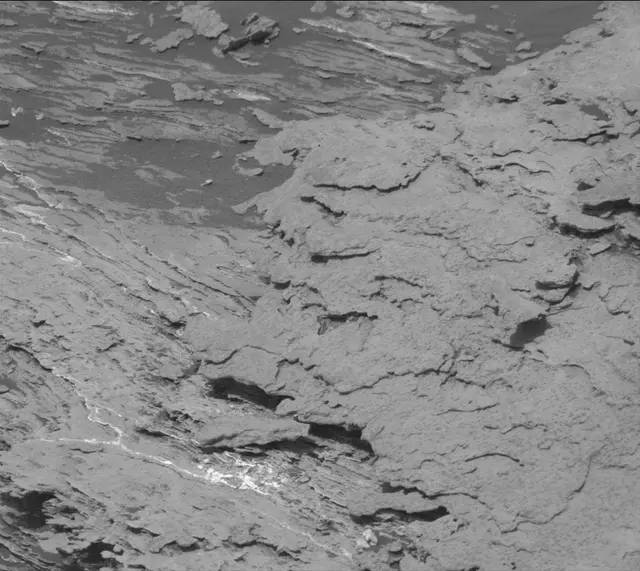 Sol 1684: Mast Camera (Mastcam)