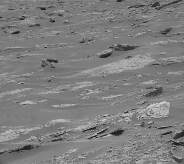 Sol 1685: Mast Camera (Mastcam)