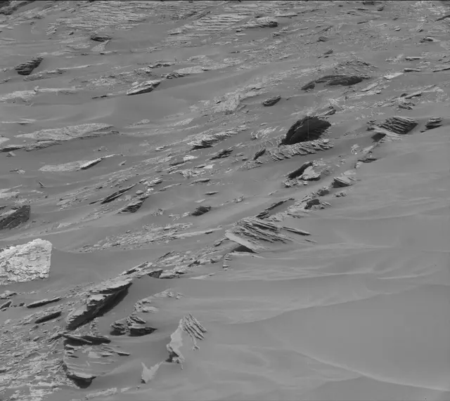 Sol 1685: Mast Camera (Mastcam)