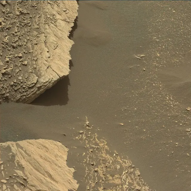 Sol 1685: Mast Camera (Mastcam)