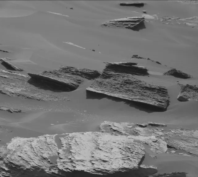 Sol 1685: Mast Camera (Mastcam)