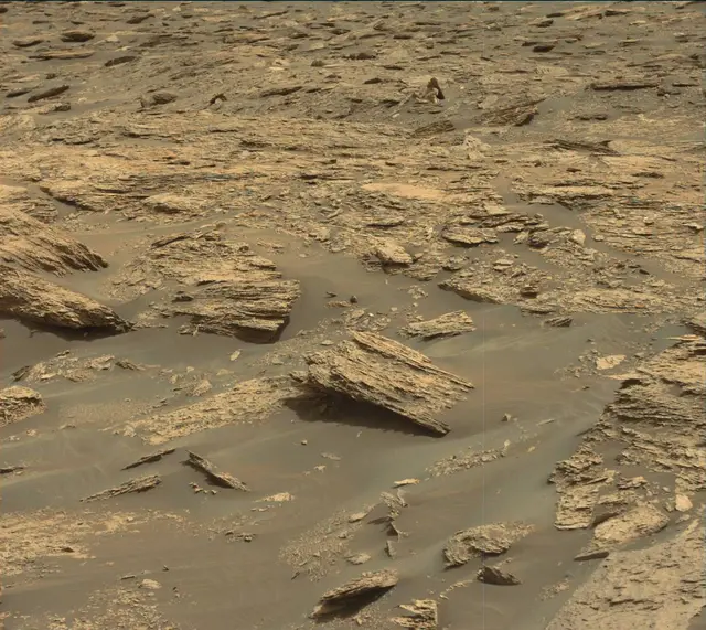 Sol 1686: Mast Camera (Mastcam)