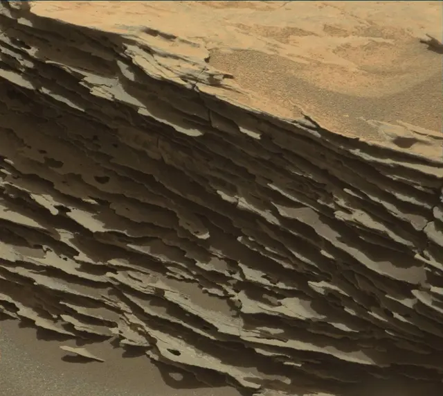 Sol 1686: Mast Camera (Mastcam)