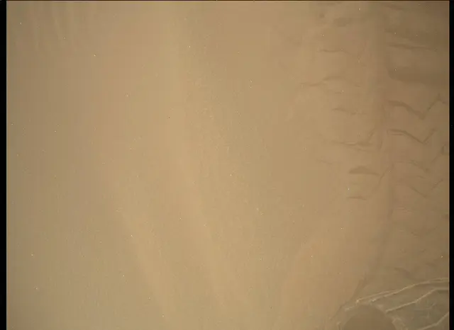 Sol 1686: Mars Descent Imager (MARDI)