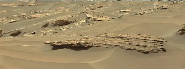 Sol 1687: Mast Camera (Mastcam)