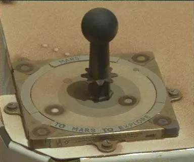Sol 1687: Mast Camera (Mastcam)