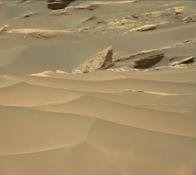 Sol 1687: Mast Camera (Mastcam)