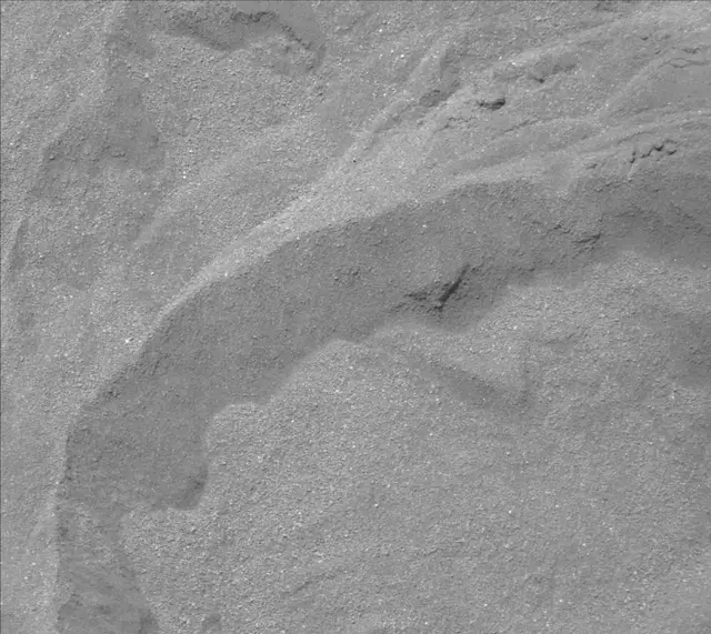 Sol 1687: Mast Camera (Mastcam)