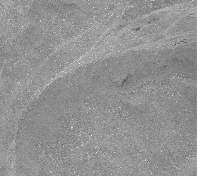 Sol 1687: Mast Camera (Mastcam)