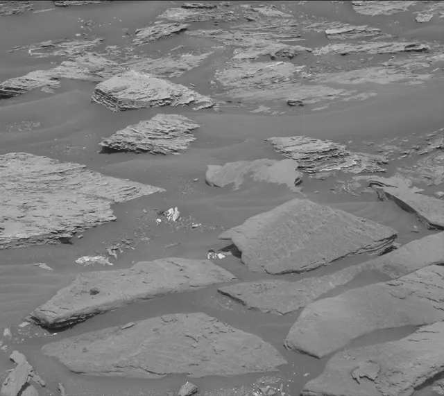 Sol 1688: Mast Camera (Mastcam)