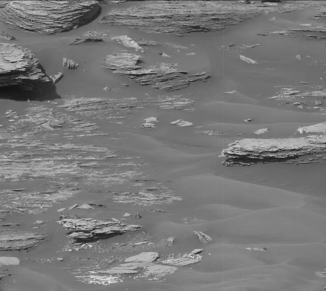 Sol 1688: Mast Camera (Mastcam)