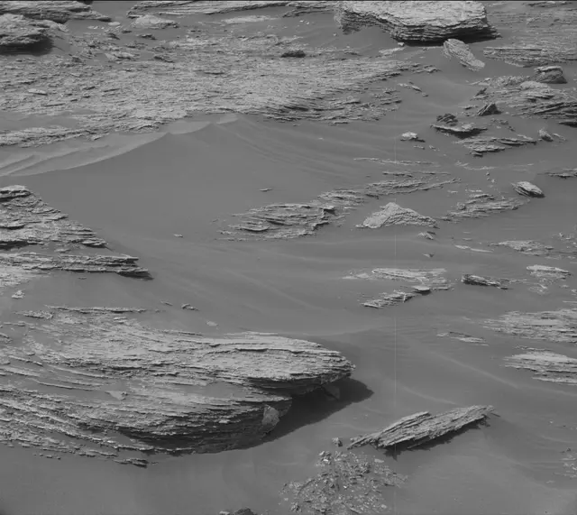 Sol 1688: Mast Camera (Mastcam)