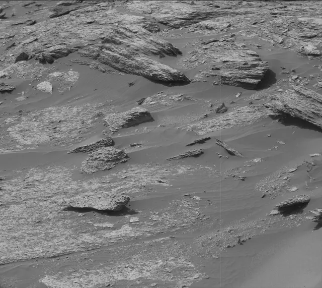 Sol 1688: Mast Camera (Mastcam)