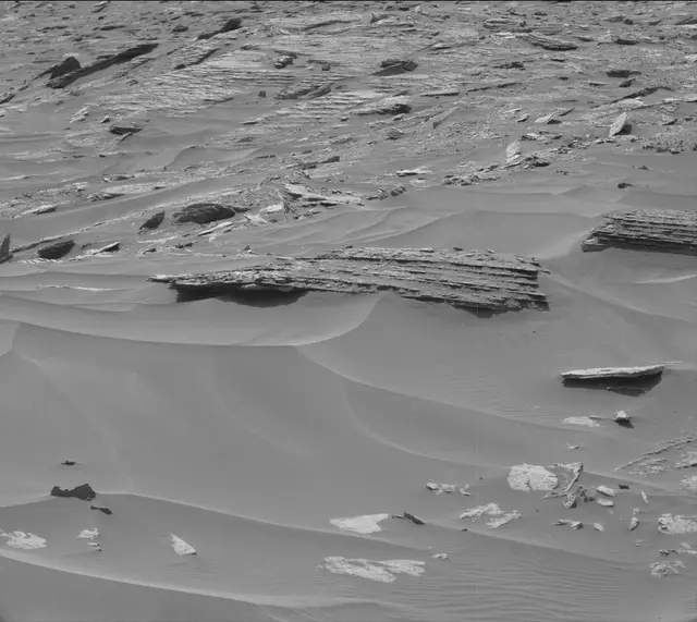 Sol 1688: Mast Camera (Mastcam)