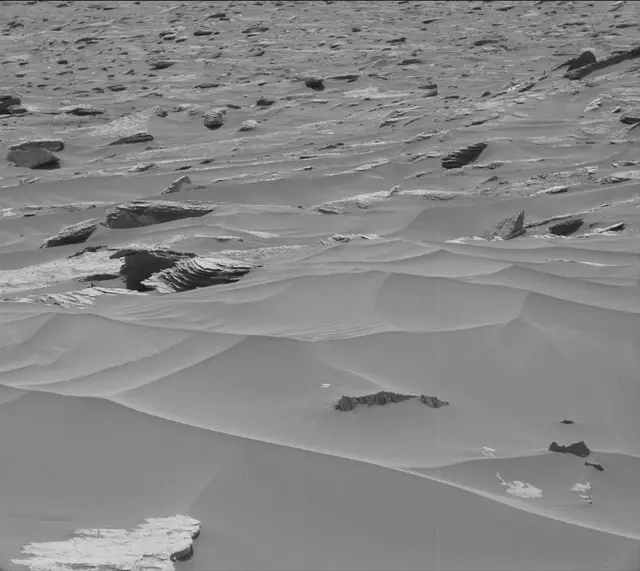 Sol 1688: Mast Camera (Mastcam)