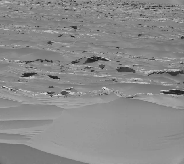 Sol 1688: Mast Camera (Mastcam)