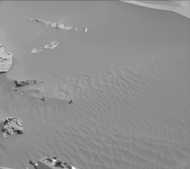 Sol 1688: Mast Camera (Mastcam)