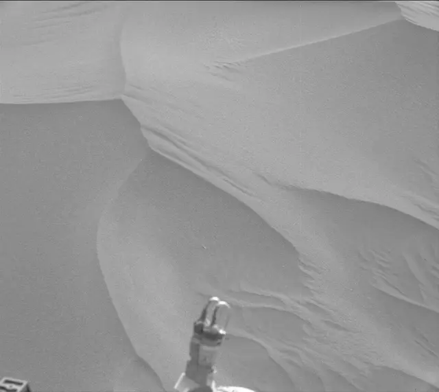 Sol 1688: Mast Camera (Mastcam)