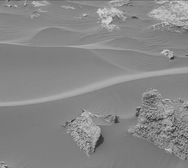 Sol 1688: Mast Camera (Mastcam)