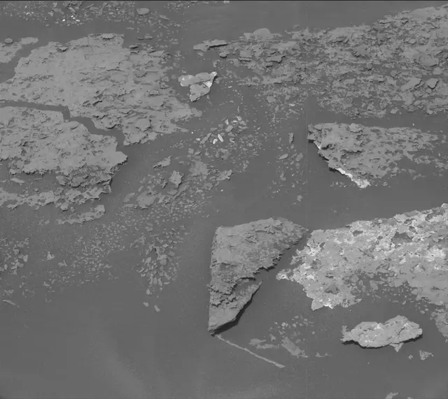 Sol 1688: Mast Camera (Mastcam)