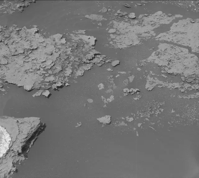 Sol 1688: Mast Camera (Mastcam)