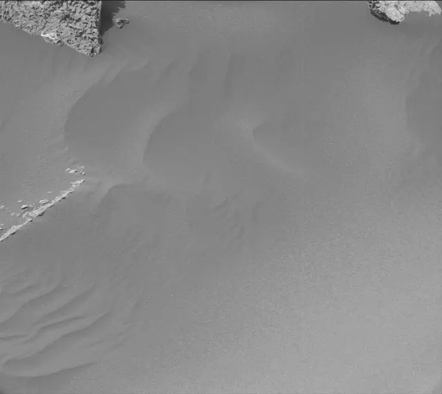 Sol 1688: Mast Camera (Mastcam)