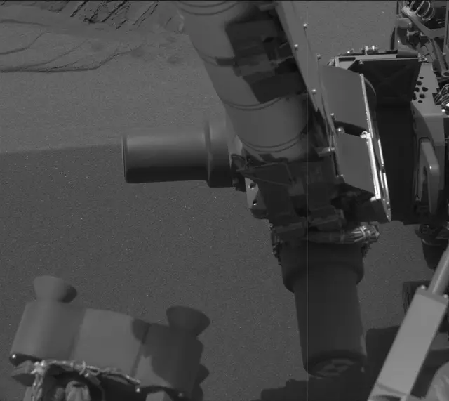 Sol 1688: Mast Camera (Mastcam)